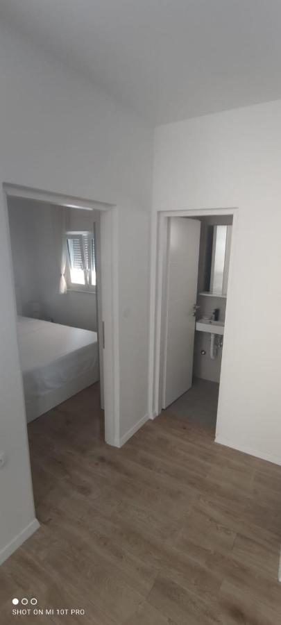 Apartments Alen Vir Eksteriør bilde
